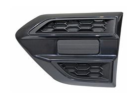 Moldura Para Salpicadera Negra Lado Conductor