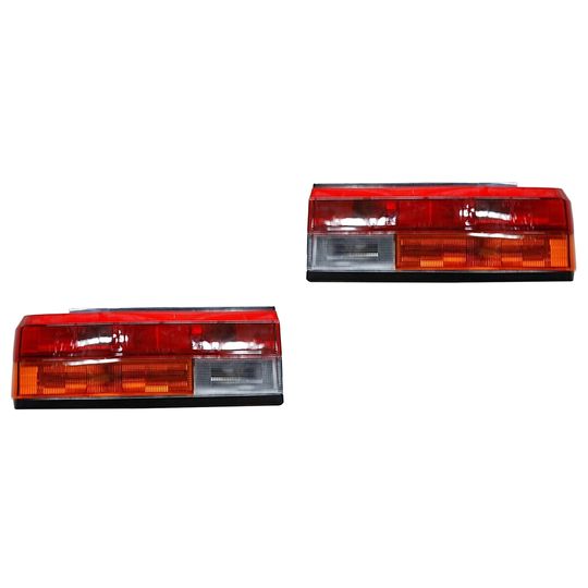 generica-par-de-calaveras-con-arnes-nissan-tsuru-1988-1989-tsuru-0