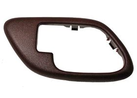 Bisel Para Manija Interior Rojo Lado Pasajero