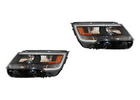 Par De Faros Fondo Negro Con Leds Con Luz De Día