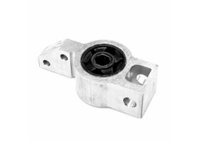 Buje Horquilla Delantera Inferior Punta Lado Conductor