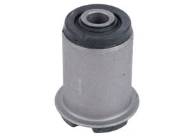 Buje Horquilla Delantera Inferior Lado Conductor O Pasajero