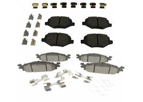 Kit De Balatas De Freno Delanteras Y Traseras - OEM