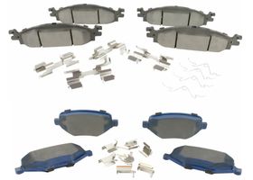 Kit De Balatas De Freno Delanteras Y Traseras - OEM