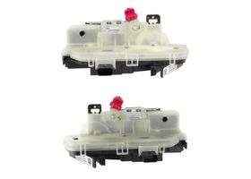 Par De Chapas Para Puertas Traseras - OEM