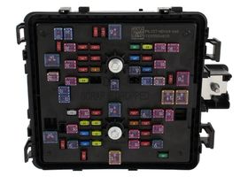 Caja Porta Fusibles - OEM