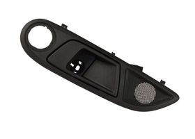 Manija Interior De Puerta Delantera Lado Conductor - OEM