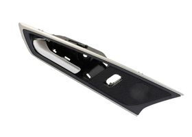 Manija Interior De Puerta Delantera Lado Conductor - OEM