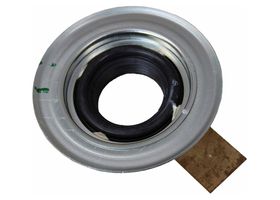 Retén De Rueda Delantero Lado Conductor O Pasajero - OEM