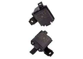 Par De Sensores De Punto Ciego Traseros - OEM