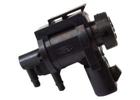 Actuador 4WD Neumático Delantero Lado Conductor O Pasajero - OEM