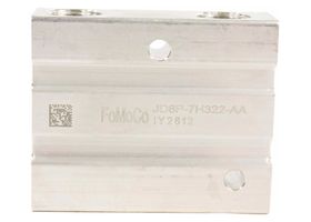 Válvula De Derivación Del Radiador De Aceite De Transmisión - OEM