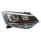 2458571-faro-crossfox-15-16-fondo-negro-tyc-der