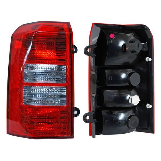 2457847-calavera-patriot-07-17-c-2-focos-ald73-tyc-izq 2457847-calavera-patriot-07-17-c-2-focos-ald73-tyc-izq