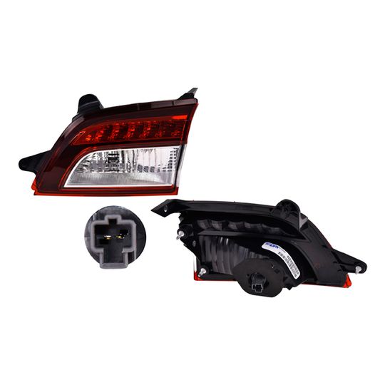 2922870-calavera-interior-sb-outback-15-18-depo-der