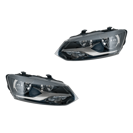 3303098-par-de-faro-volkswagen-polo-13-14