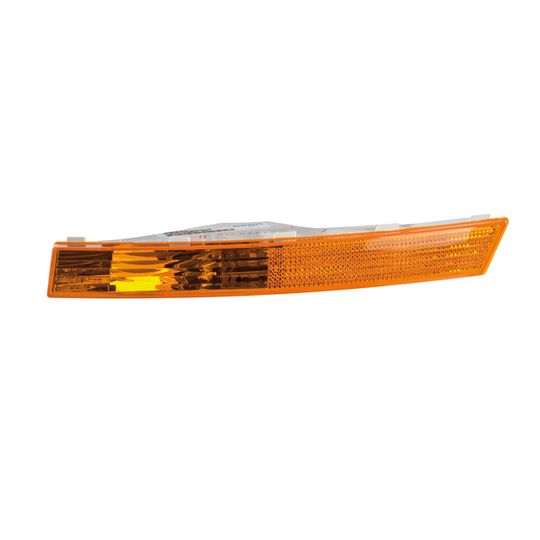 1765206-cuarto-frontal-volkswagen-pasat-06-08-izq-ambar