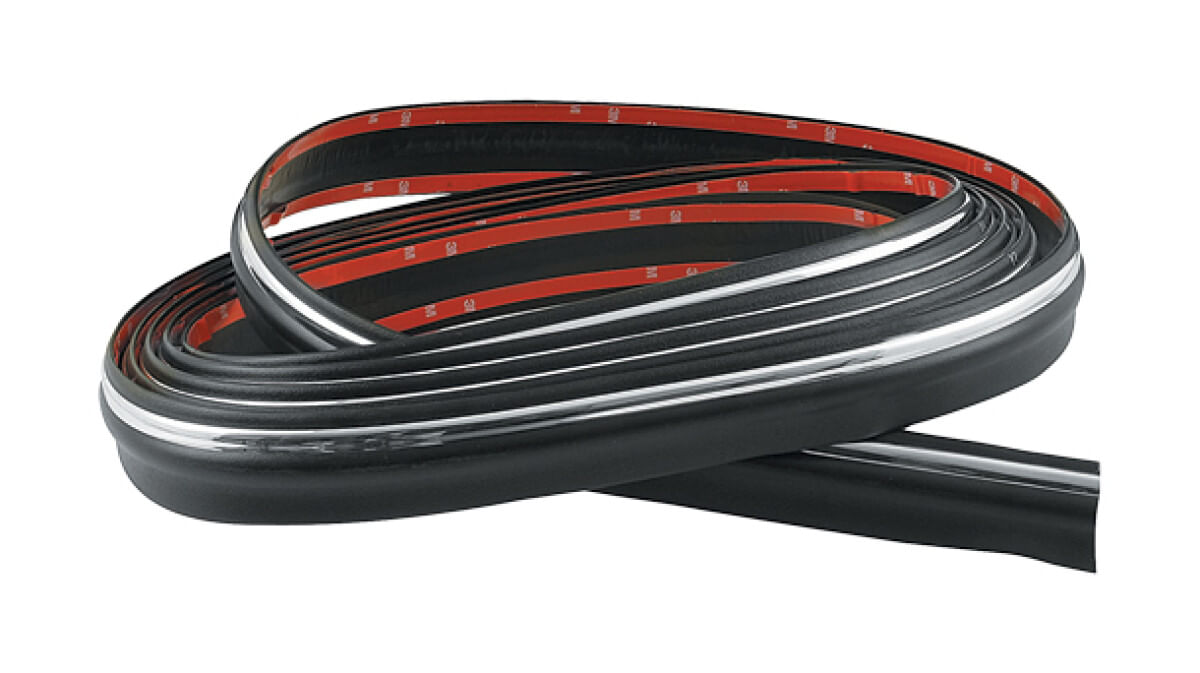 Rollo De Moldura Negra 6.0 M